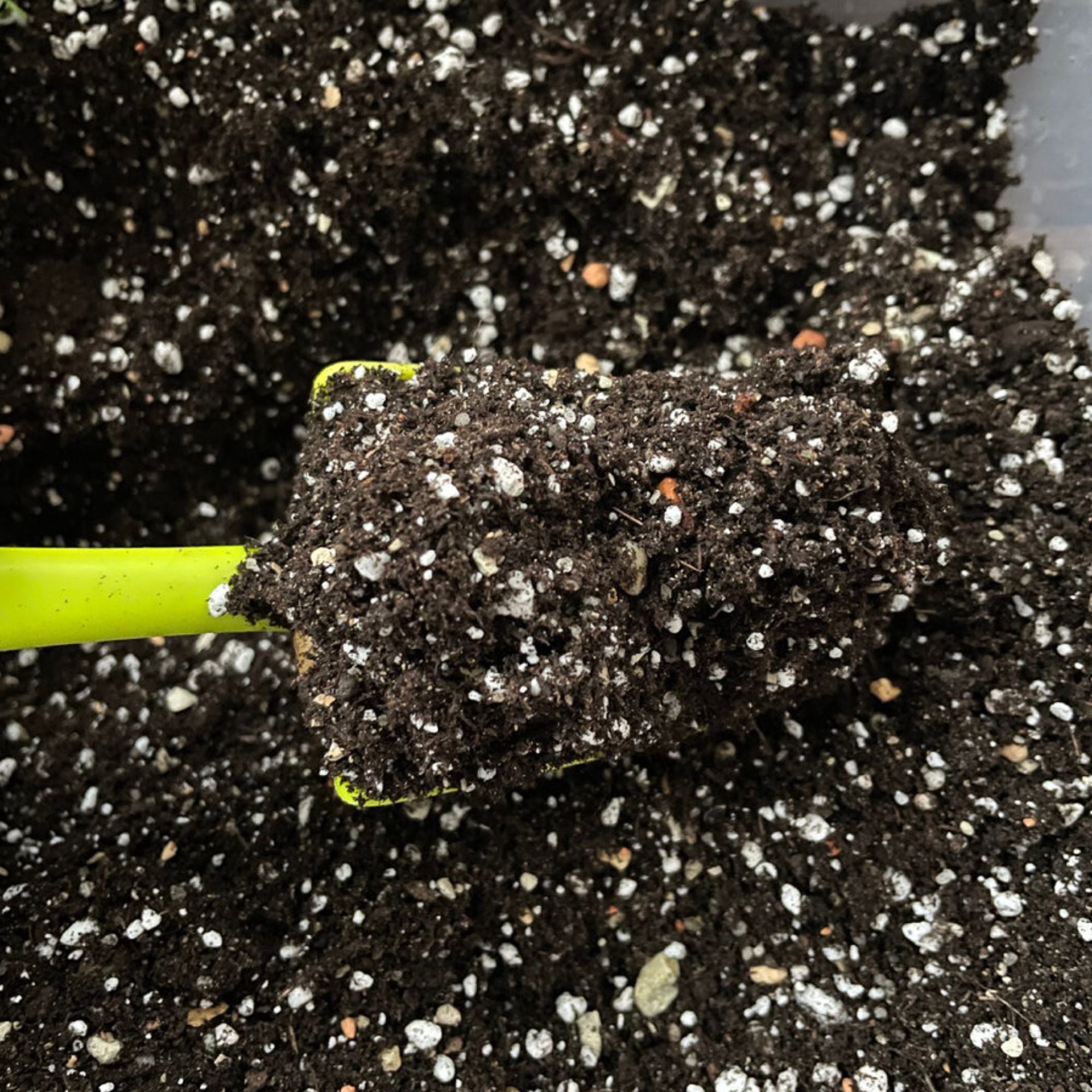 Premium Potting Mix – Ready-to-Use Soil Blend for Healthy Plant Growth
